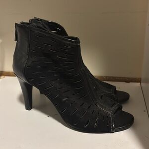 High heels with slits in them